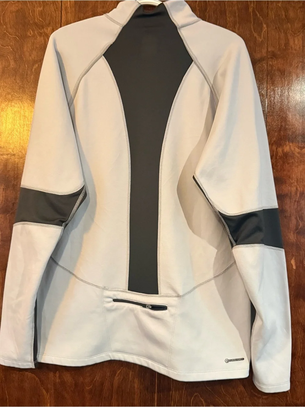 The North Face Men’s Large FlashDry Half Zip Pullover Jacket